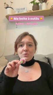 Petite présentation des outils de régulation émotionnelle que j’utilise au quotidien 🧰
Parce que les émotions se régulent par le corps et non par la tête 🧠
Et vous, c’est quoi vos techniques de régulation préfèrées?
#copingkit #regulationemotionnelle #audhd #bpdawareness #anxiété